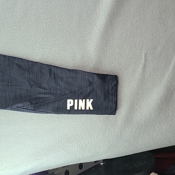 PINK Victoria's Secret Ultimate Gray Blue Leggings - Size Medium - Picture 3 of 11